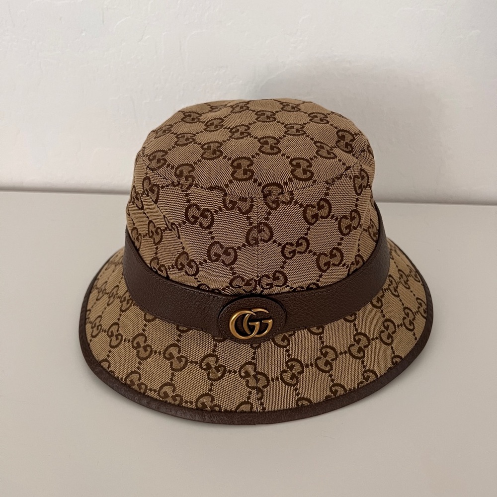 Gucci GG CANVAS BUCKET HAT